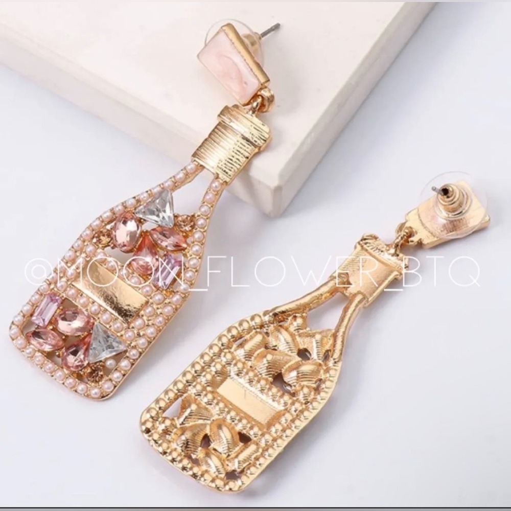 GRACE + EMMA Earrings Champagne Bottles, Gold and Pink Sparkle, NWOT (MARTINI) - Picture 4 of 4